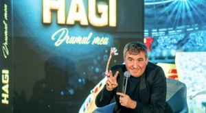 Gheorghe Hagi sustituirá al fallecido Lucescu en Rumanía