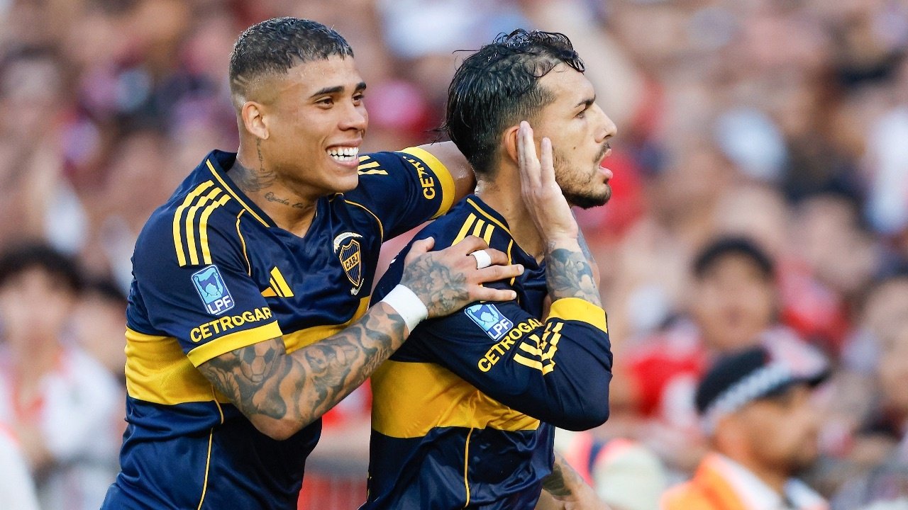 Paredes derruba as paredes do Monumental em vitória do Boca