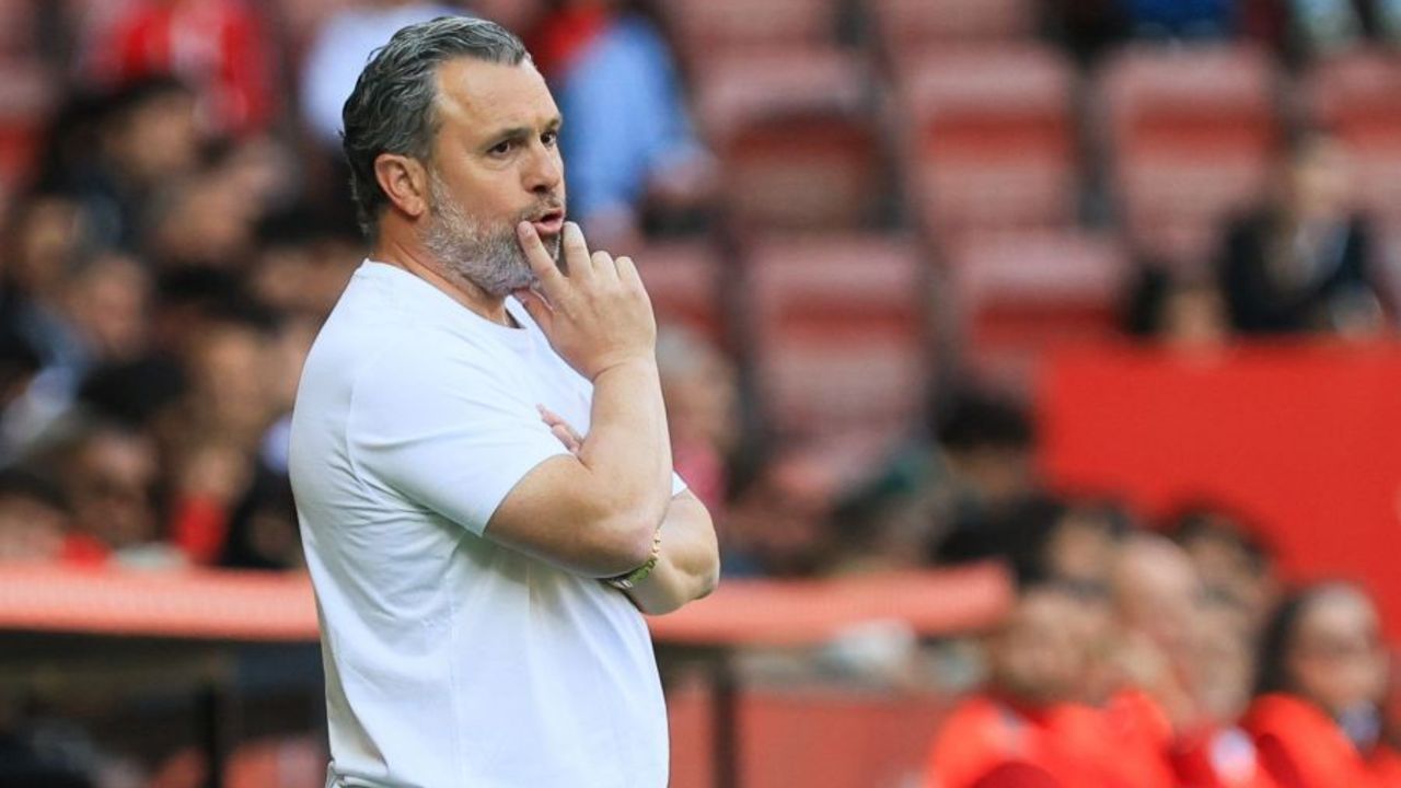 El Cádiz destituye a Sergio González