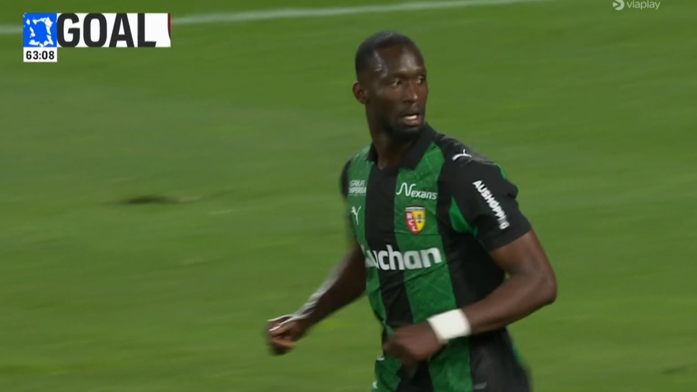 El Lens se queda con la miel en los labios