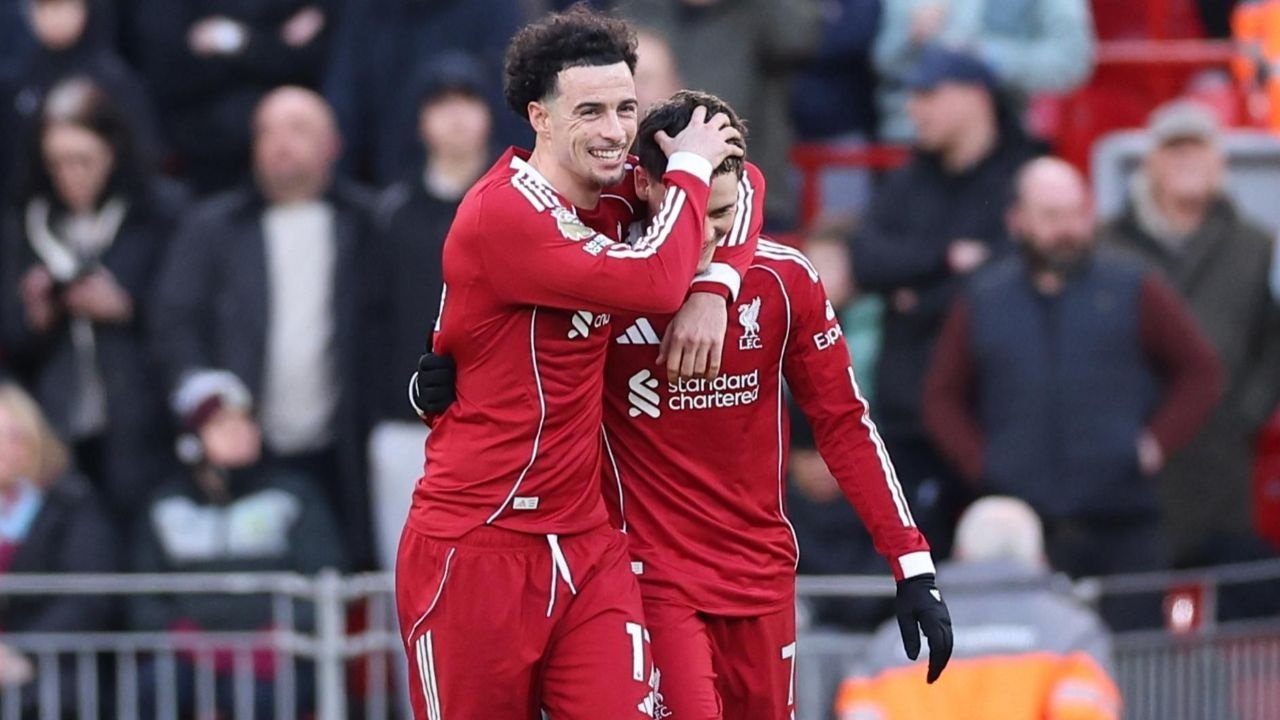 Liverpool Hold Firm on Curtis Jones Despite Inter
