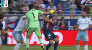 Brutal agresión de Andrada: puñetazo a Pulido y ojo morado