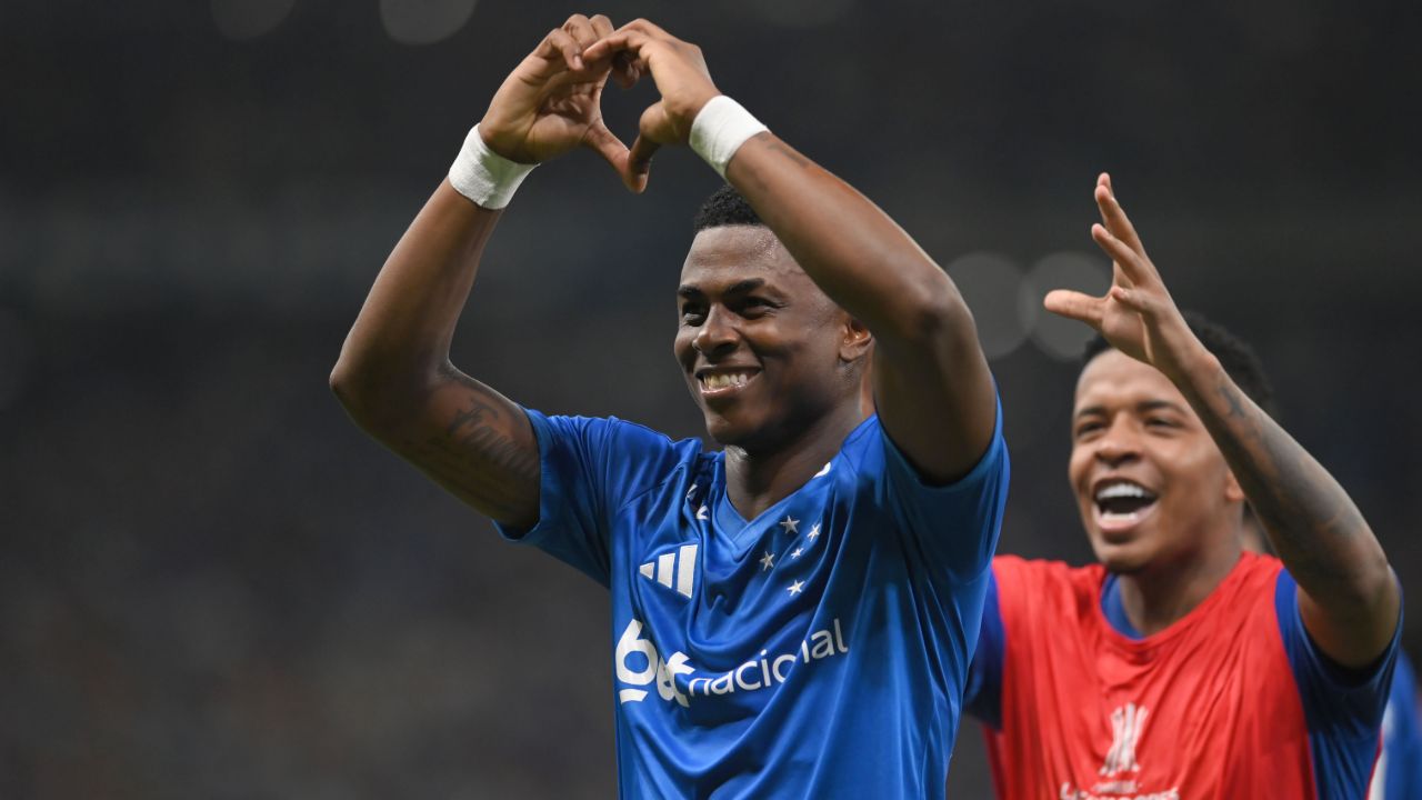 Cruzeiro evita el pleno al 15