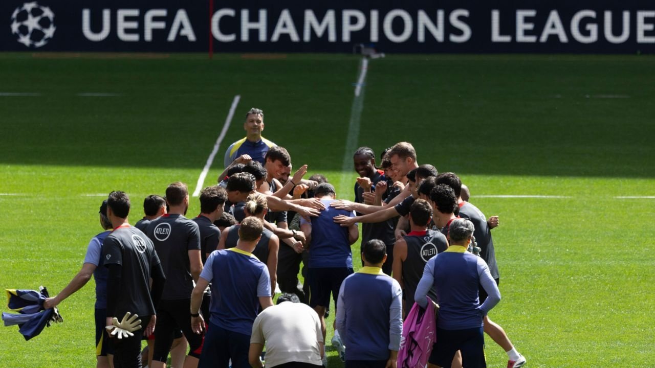Barrios, Nico y Giménez, las bajas para la Champions. EFE/Sergio Pérez