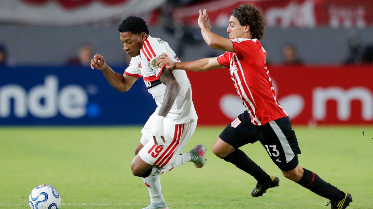 Un empate... y dos entrenadores expulsados