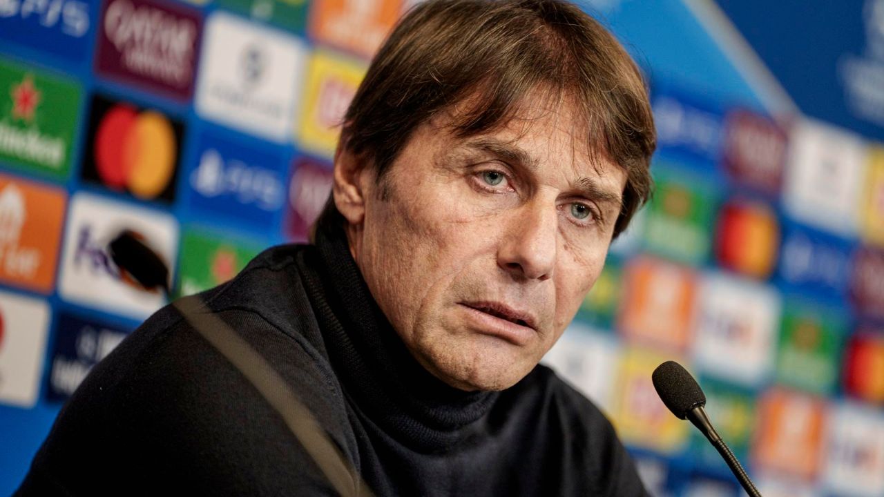 Conte se irá del Nápoles y renunciará a 18 millones