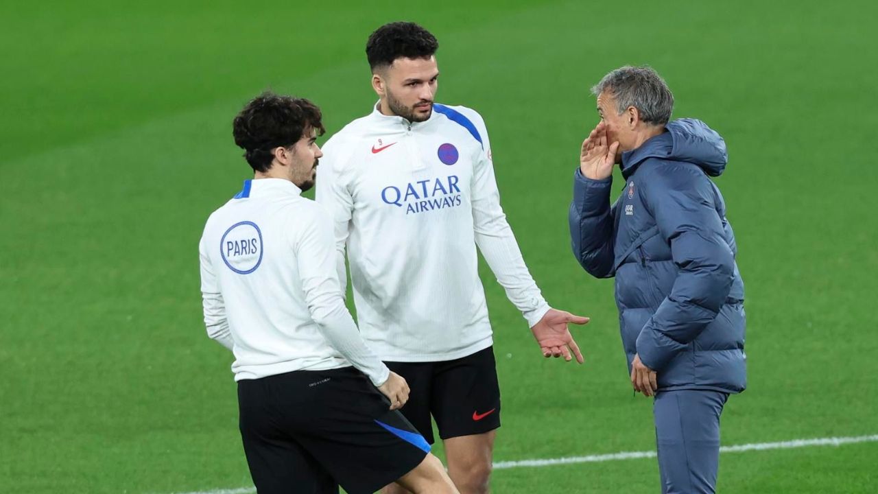 Vitinha destaca evolução no PSG e elogia trabalho de Luis Enrique