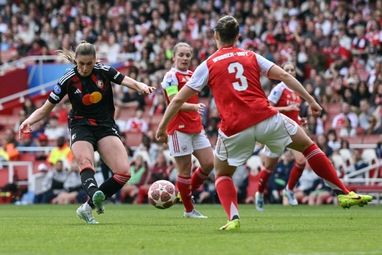 Ligue des champions féminine: Lyon en quête de réaction face à Arsenal