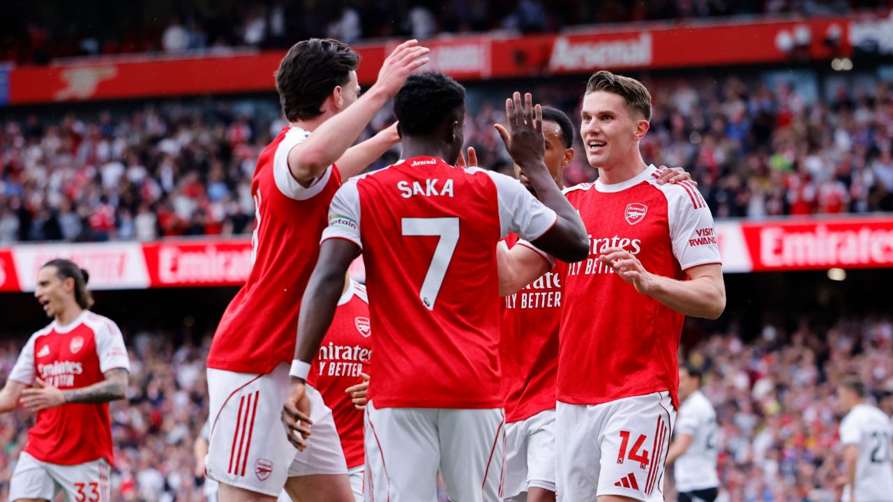 Saka y Gyökeres afinan la puntería del Arsenal
