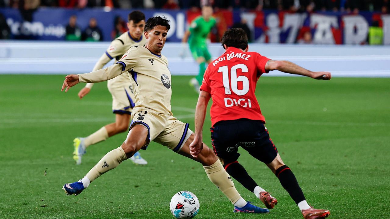 Le Barça s'obstine pour Cancelo et voit ses alternatives s'évanouir