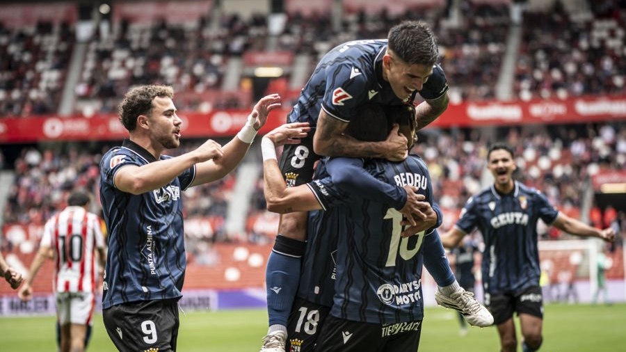 El Ceuta sigue disfrutando