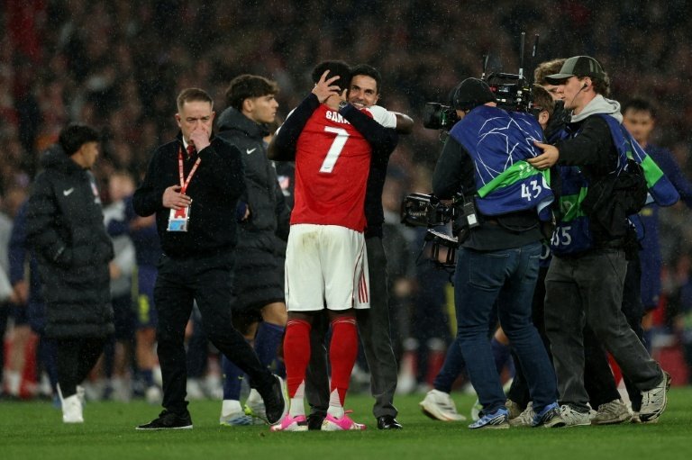 Arsenal en finale après avoir marqué seulement six buts en phase éliminatoire. AFP Adrian Dennis