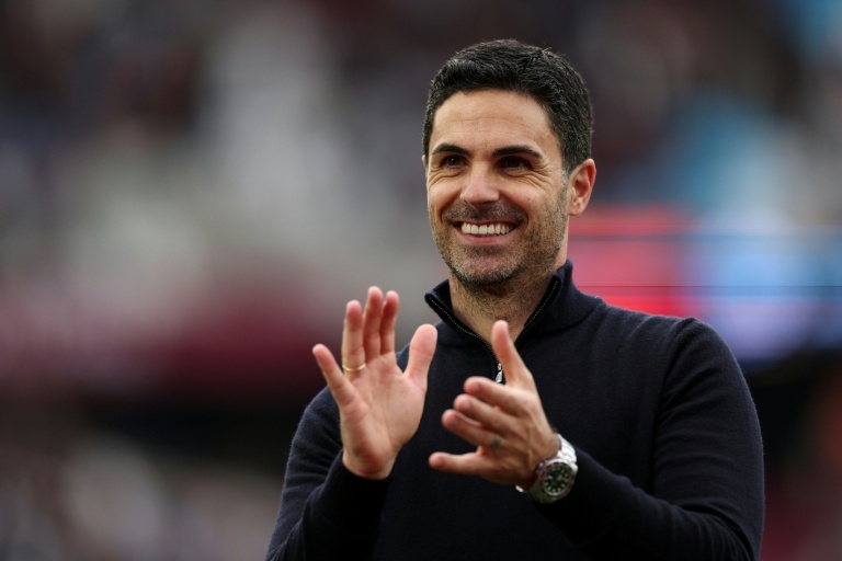Arteta praises 'brave' officials after ruling out West Ham equaliser for 'clear foul'