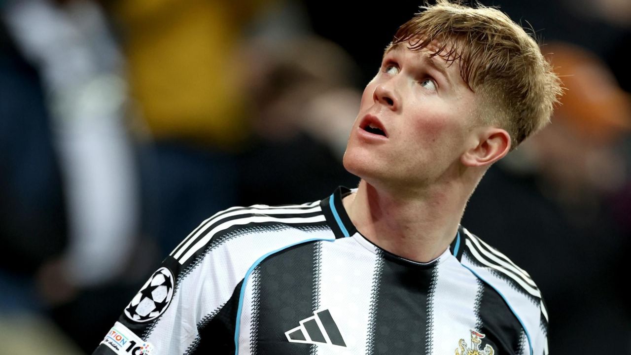 Newcastle face fresh transfer threat as Man United eye Hall
