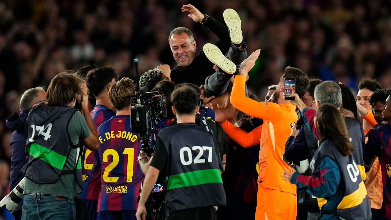 OFICIAL: Hansi Flick renueva con el Barça hasta 2028