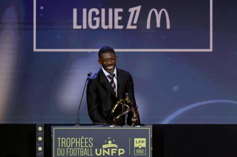 Ousmane Dembélé volta a dominar em França e conquista novo prémio individual
