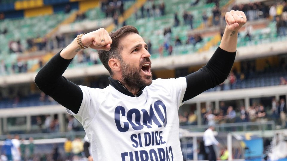 Fabregas estime que Nico Paz devrait rester à Côme. EFE