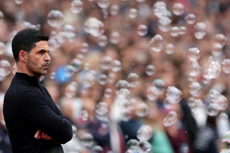 Arteta seeks goal spree for Premier League title cushion