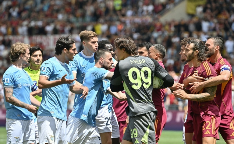 Naples en Ligue des champions, la Juventus Turin en perdition
