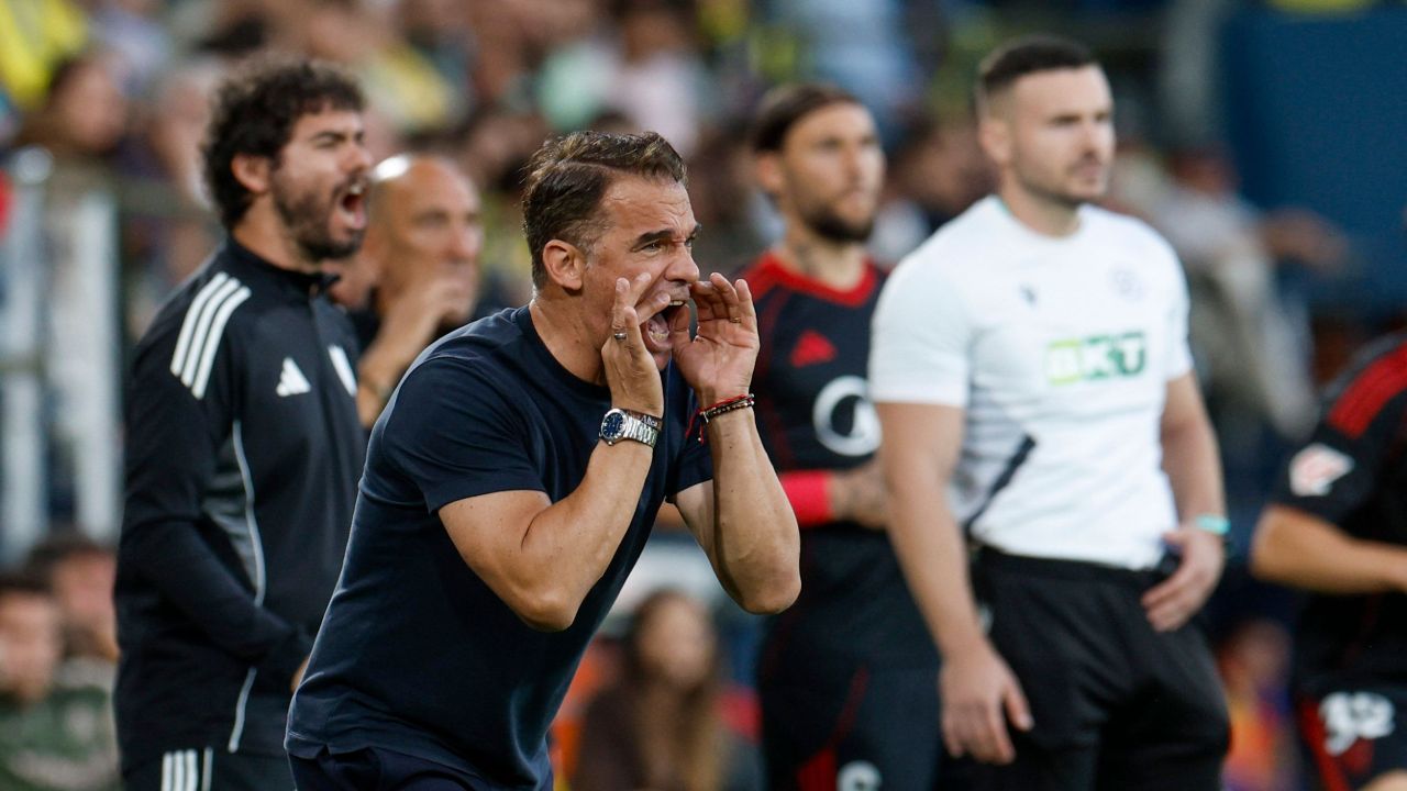 Actualidad del Sevilla: a Luis García no le preocupa la derrota
