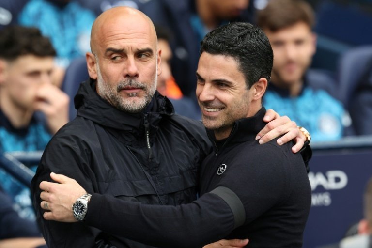 Mikel Arteta a débuté sa carrière d'entraîneur aux côtés de Pep Guardiola (AFP Darren Staples)