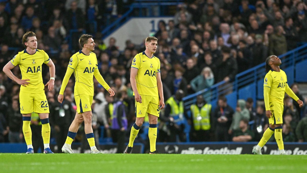 El Chelsea vuelve a conectarse y deja al Tottenham a la espera