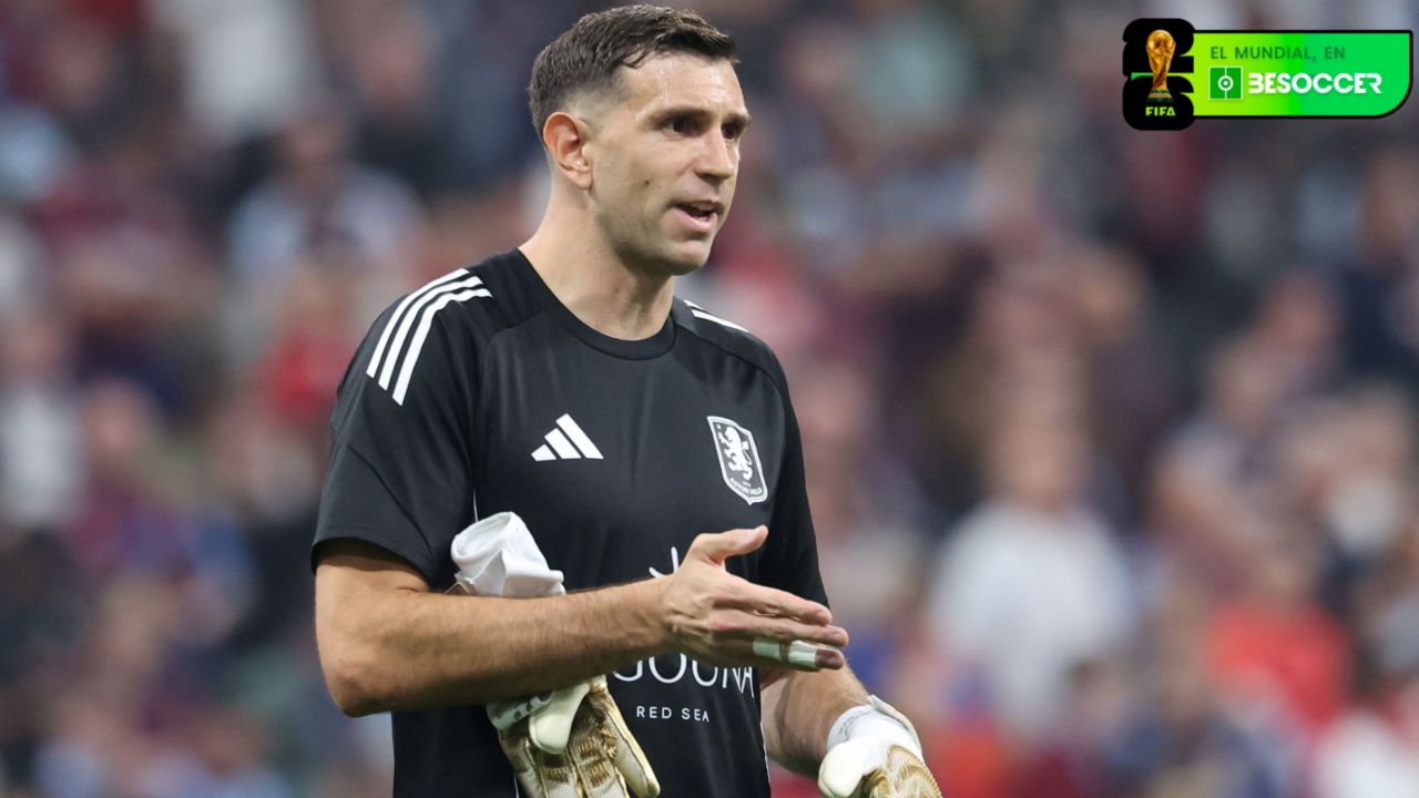 El Dibu sufre una fractura en un dedo, pero llegará al Mundial