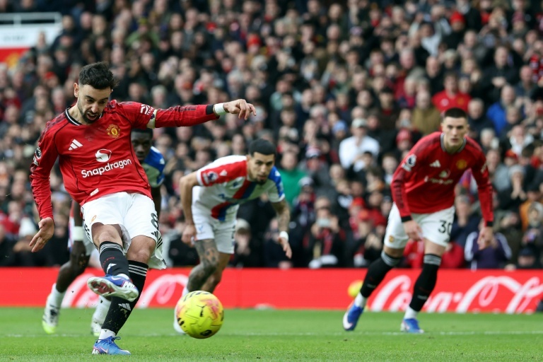 Bruno Fernandes é eleito o Jogador da Temporada da Premier League