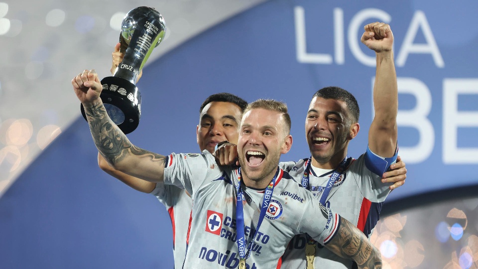 La épica de Rotondi le da el Clausura a Cruz Azul