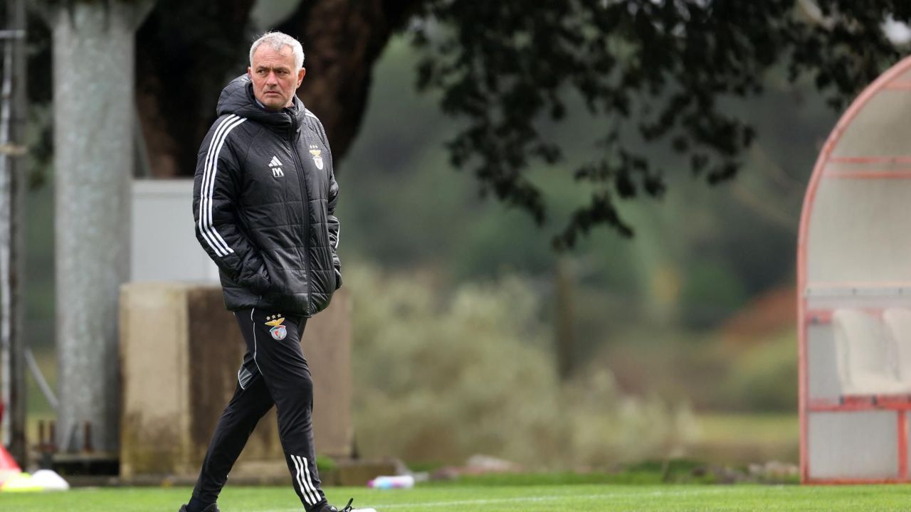 Reforço de peso: José Mourinho traz Sami Khedira para sua comissão técnica no Real Madrid