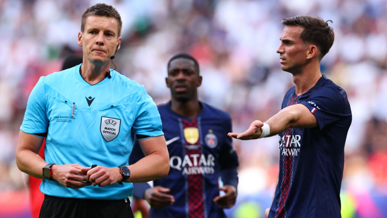 Daniel Siebert dirigió la final de Champions entre el Arsenal y el PSG