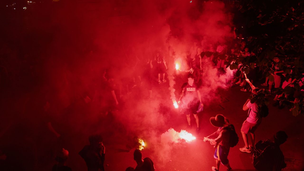Un fallecido y 780 detenidos en la celebración del PSG