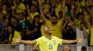 Brasil 'B' salva a Brasil 'A'