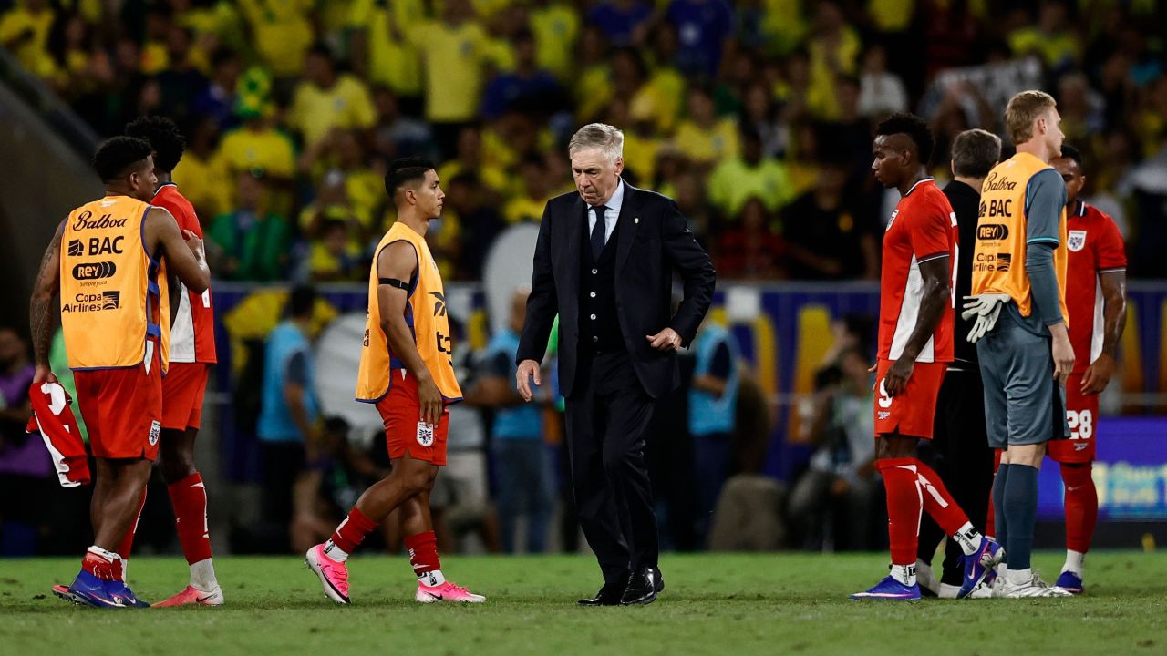 Ancelotti duda sobre su once y regala elogios a Raphinha