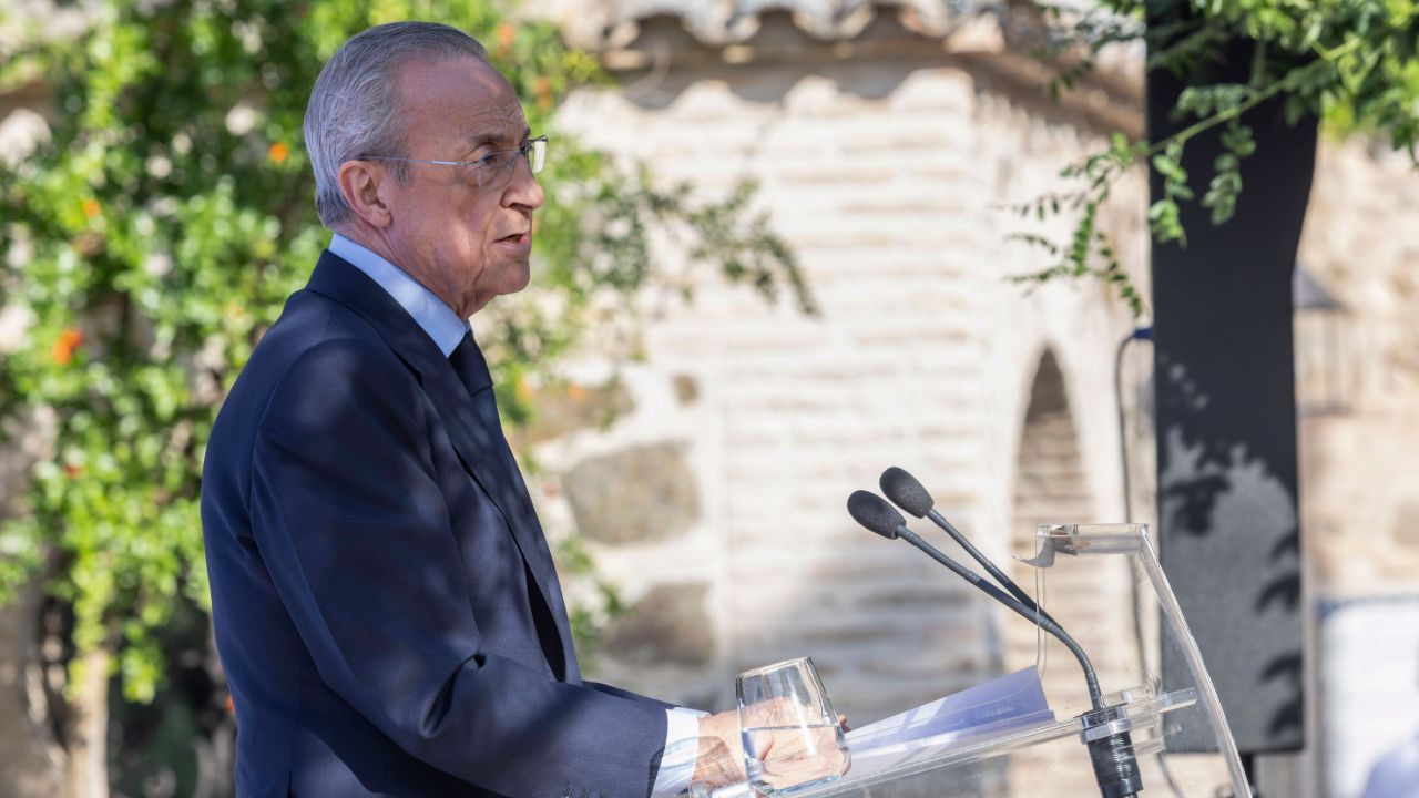 Florentino insiste: Es falso que se vaya a privatizar el Madrid