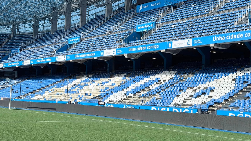 Preocupa el césped de Riazor para el España-Iraq