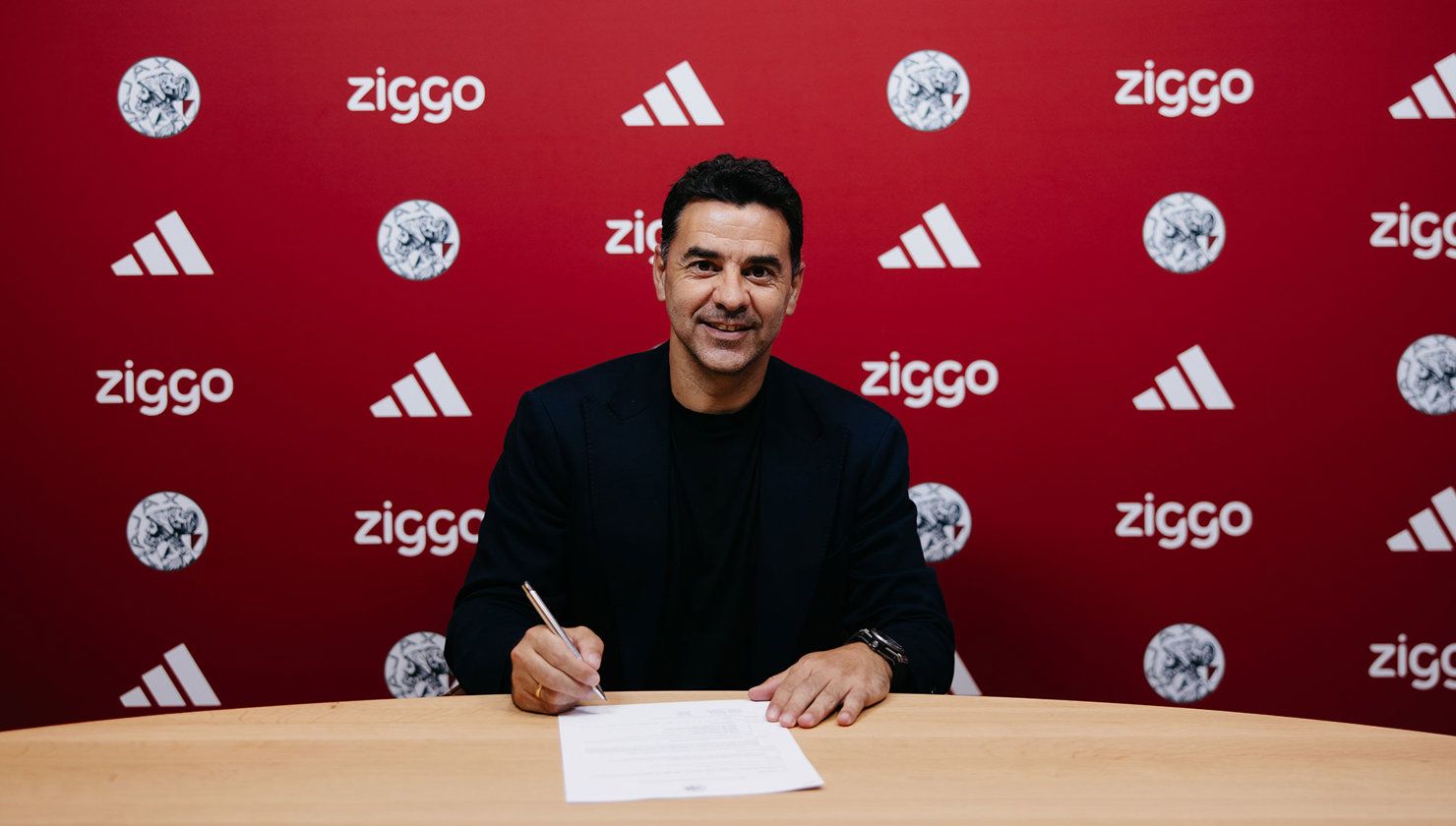 Míchel, nuevo entrenador del Ajax