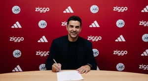 Míchel, nuevo entrenador del Ajax
