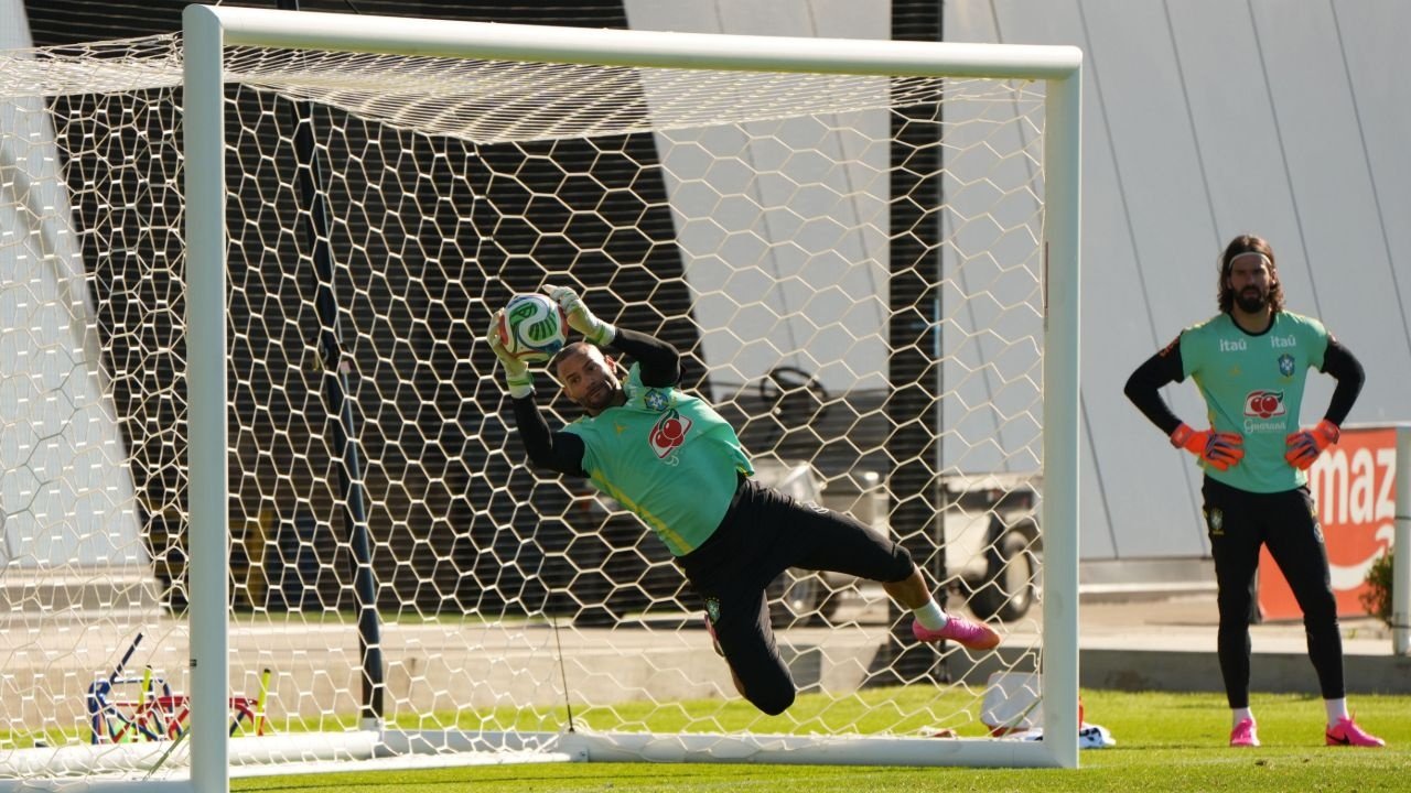 Taffarel explica Weverton na Seleção Brasileira e Bento fora