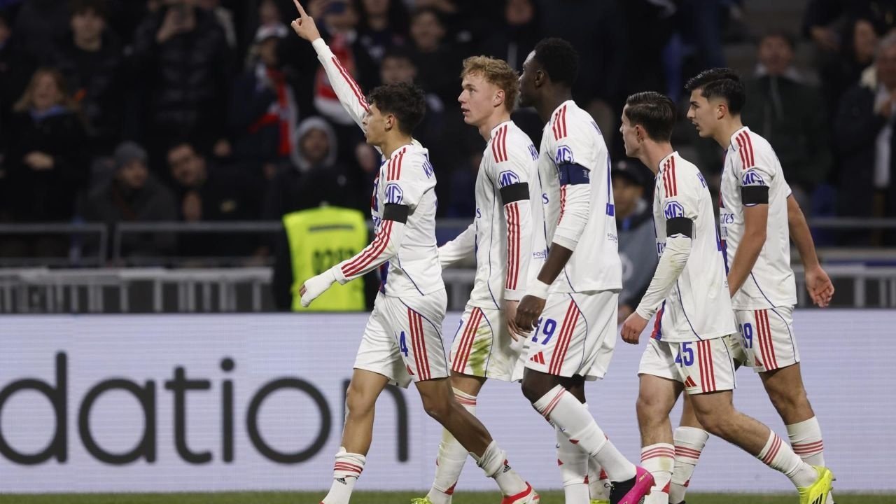 Remontar en Europa, misión casi imposible para el Lyon