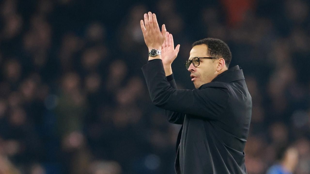 Former Chelsea boss Rosenior lined up for Paris FC role