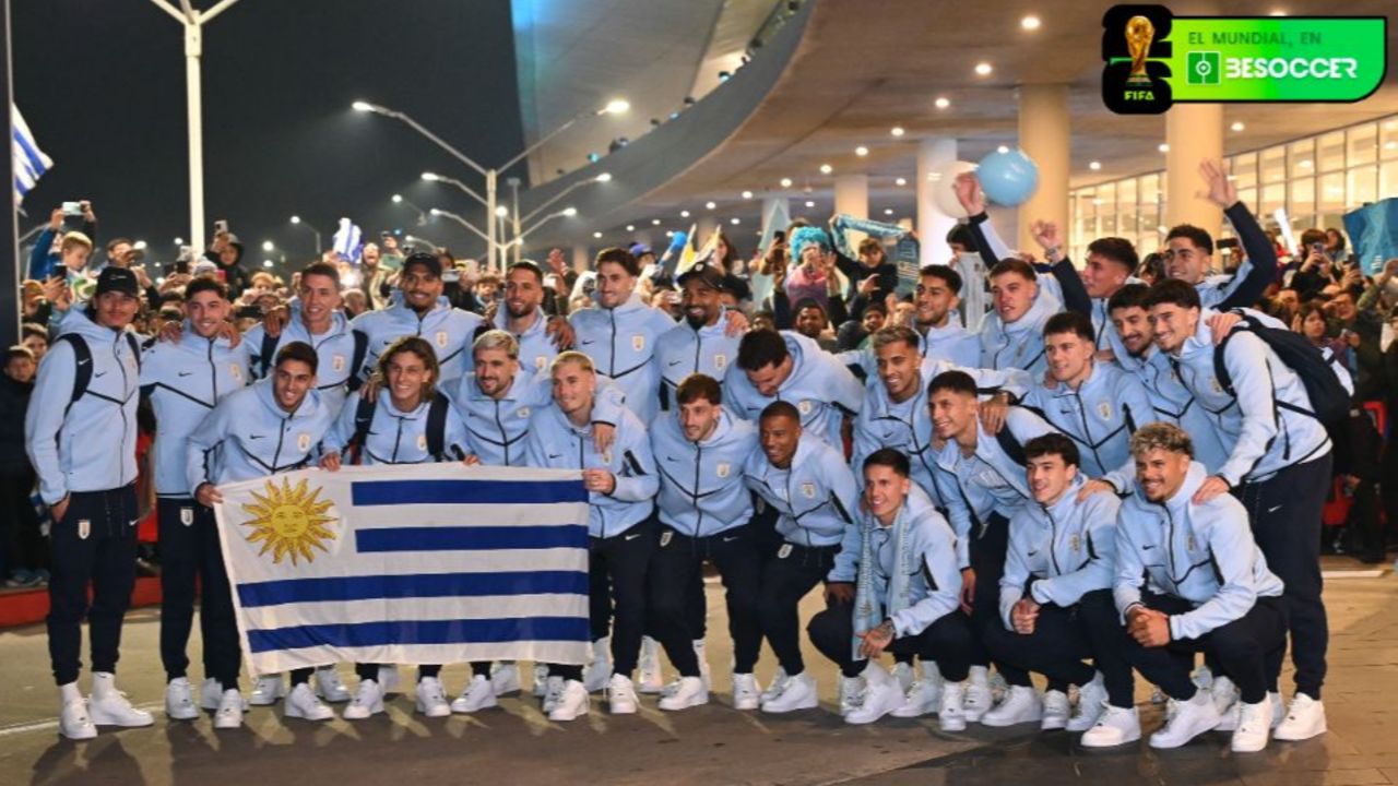 Uruguay, a horas del debut, atrapada porque su avión no puede entrar en EE. UU.
