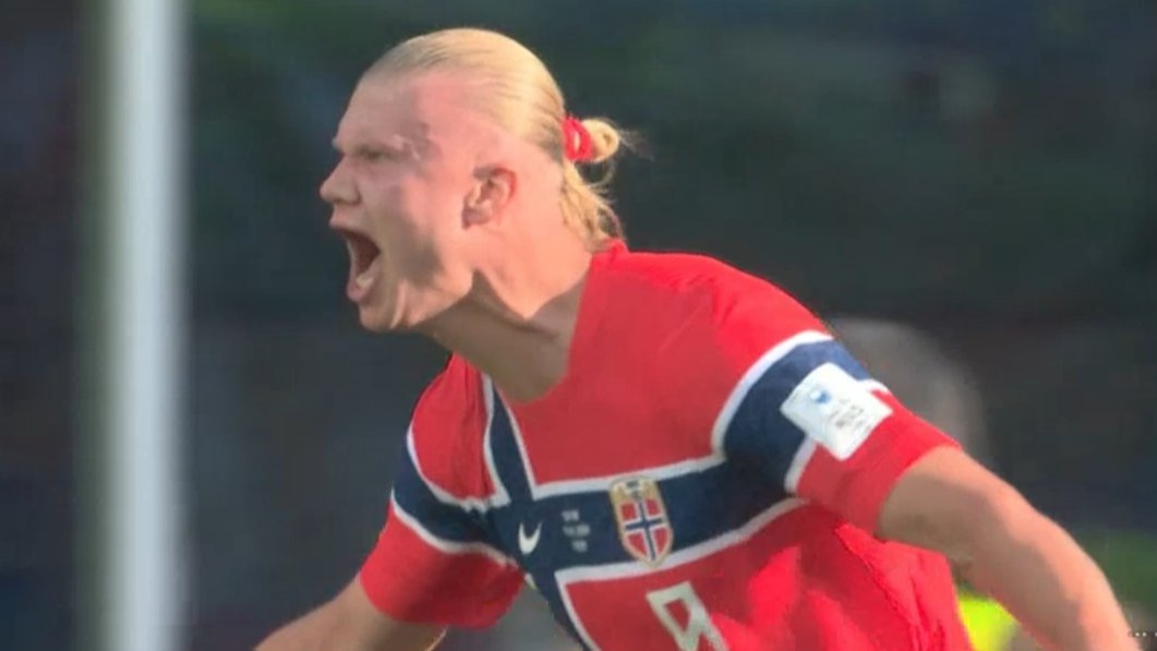 ¡Doblete de Haaland en su debut en un Mundial!