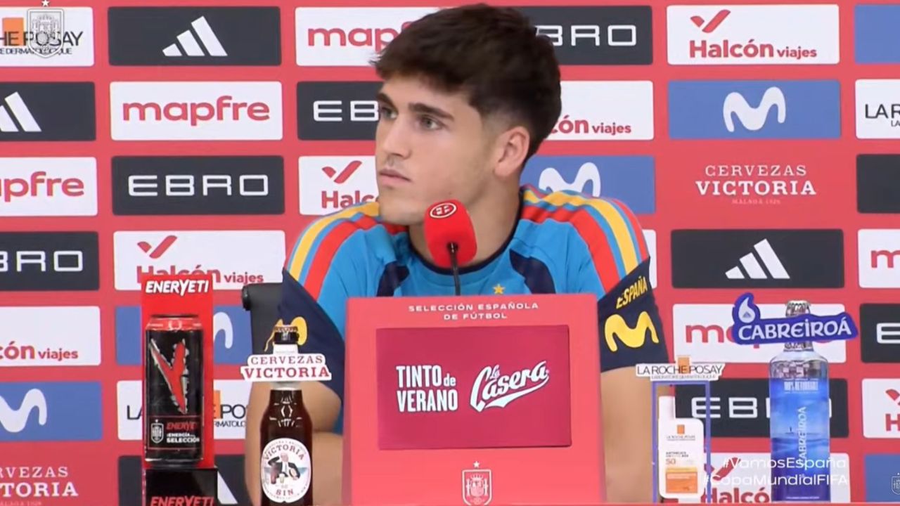 Pedri es un jugador espectacular en todas las posiciones