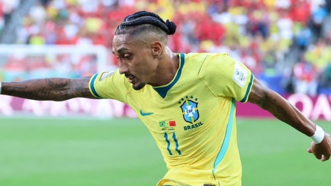 Raphinha prometió volver a tiempo para jugar con Brasil
