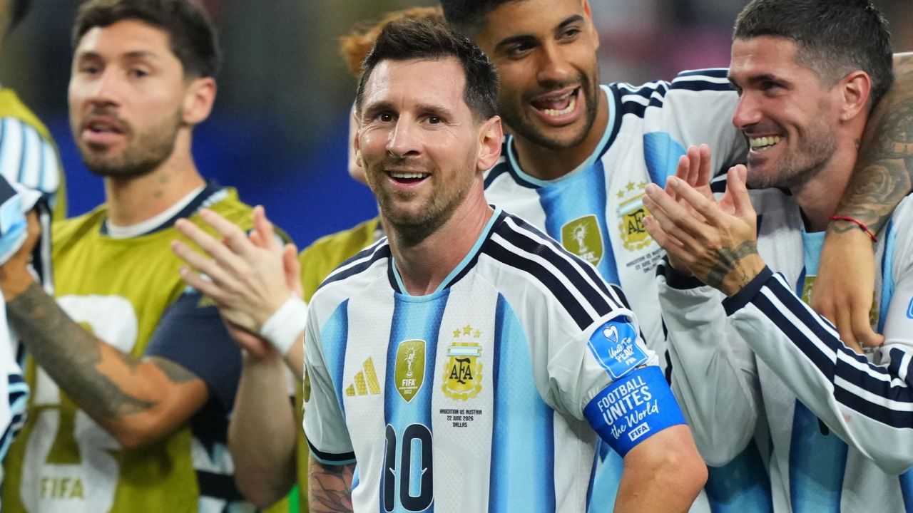 Messi compie 39 anni: gli auguri del Barça e le parole della leggenda argentina