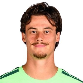 Similimile Estadísticas de Mile Svilar, AS Roma | Trayectoria y noticias | BeSoccer