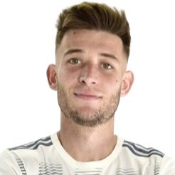 Free transfer Alonso Pérez