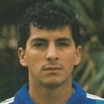 R. Hernández