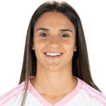 Paula León
